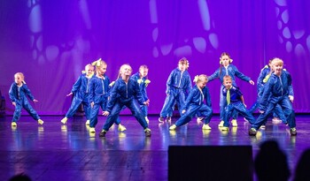 >Gala szkoły Broadway: Taniec połączył pokolenia