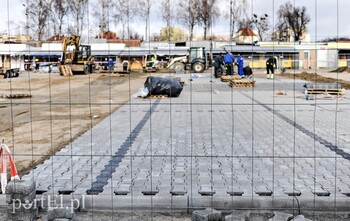 >Na targowisku wiele się zmienia