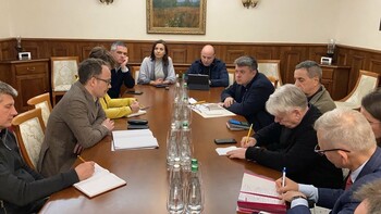 >Senator otrzymuje groźby za pomoc Ukrainie