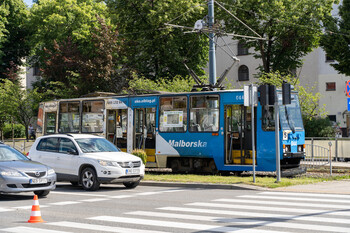 > Zderzenie z tramwajem