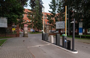 >Płatny system parkingowy w Szpitalu Miejskim 
