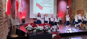 >Przedszkolaki o ojczyźnie